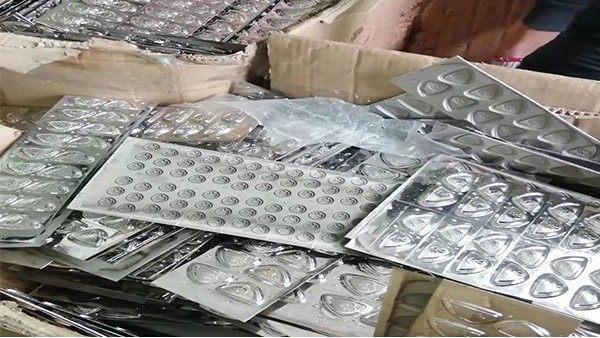 年關(guān)在即，聯(lián)開金屬處理深圳商標鎳回收貨品一批